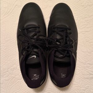 Nike Men's Black Athletic Shoes
